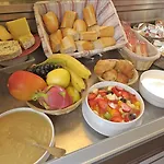 Logis Le Moulin Des Gardelles Hotel