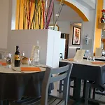 Hotel Logis Le Moulin Des Gardelles