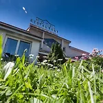 Hotel Logis Le Moulin Des Gardelles
