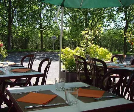 Logis Le Moulin Des Gardelles 3*
