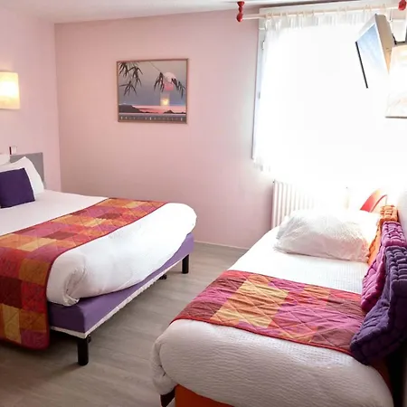 Logis Le Moulin Des Gardelles Otel