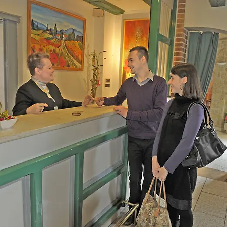 Logis Le Moulin Des Gardelles