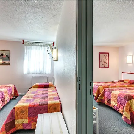 Le Moulin Des Gardelles Hotel Riom