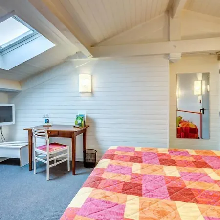 Logis Le Moulin Des Gardelles 3* Riom