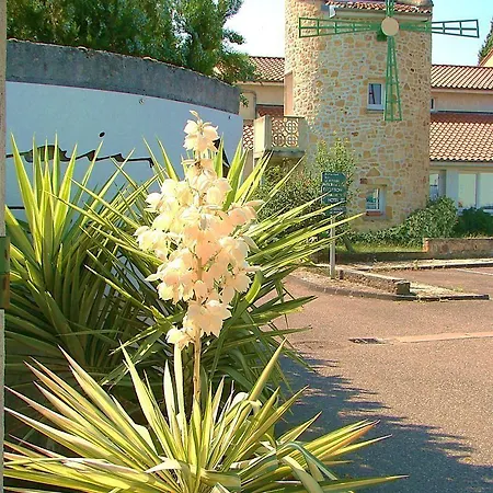 Logis Le Moulin Des Gardelles Otel