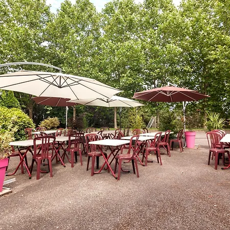 Szálloda Logis Le Moulin Des Gardelles Riom