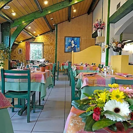 Logis Le Moulin Des Gardelles Hotel