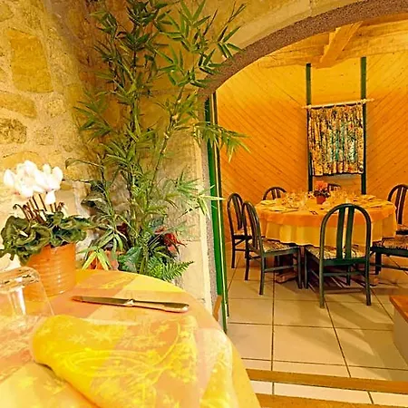 Hotel Logis Le Moulin Des Gardelles