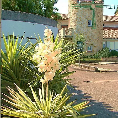 호텔 Logis Le Moulin Des Gardelles