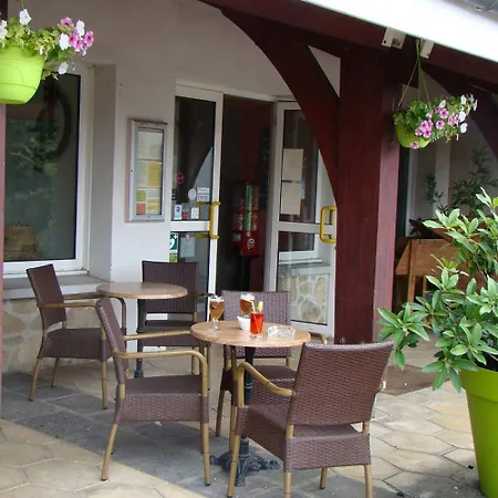 Hotel Logis Le Moulin Des Gardelles 3*